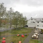 Lofoten - بيت شباب