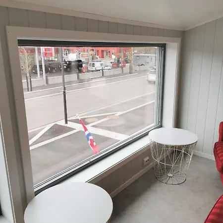 Hostal Lofoten - *